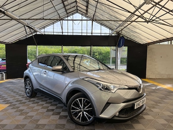 Used Toyota C-HR 2017 for sale - 78280773: Photo