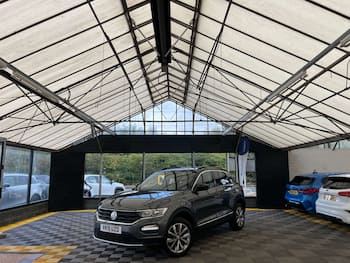 Used Volkswagen T-Roc 2019 for sale - 79586172: Photo