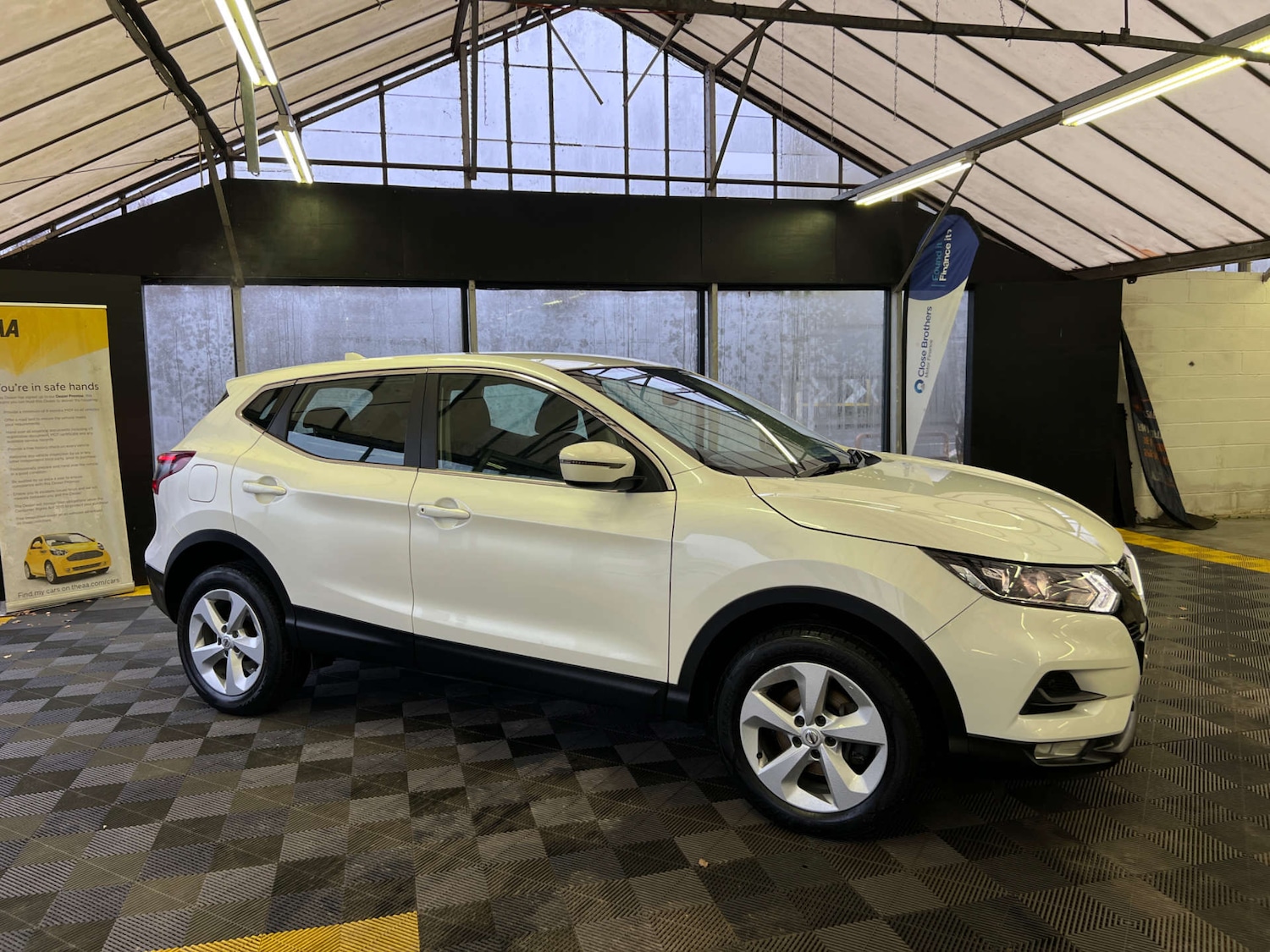 Used Nissan Qashqai 2020 for sale - 77475160: Photo 2