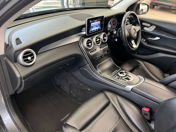 Used Mercedes-Benz GLC 2018 for sale - 76304407: Photo 30