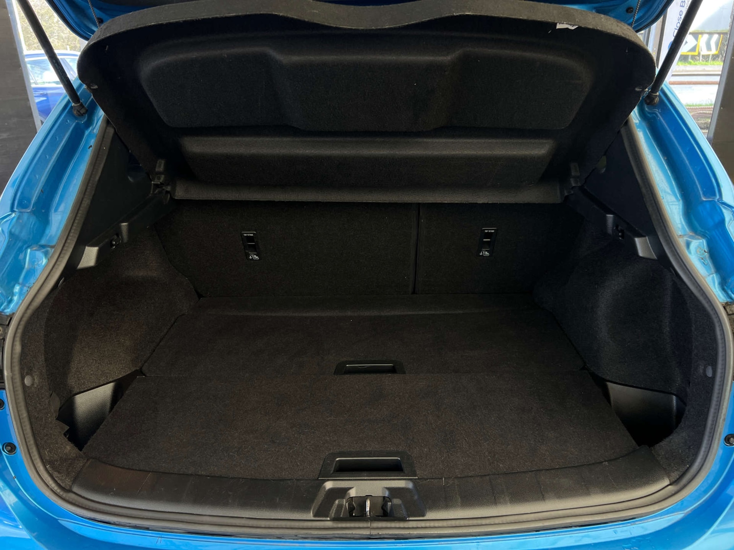 Used Nissan Qashqai 2018 for sale - 77721676: Photo 25