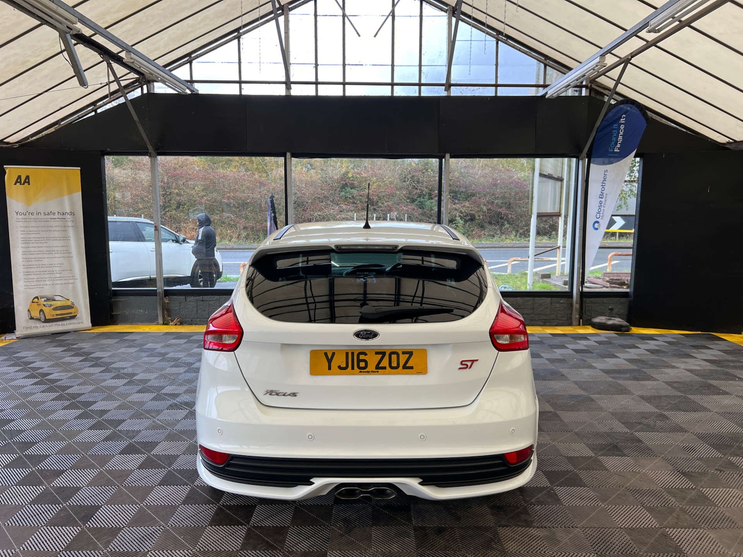 Used Ford Focus 2016 for sale - 76437889: Photo 5