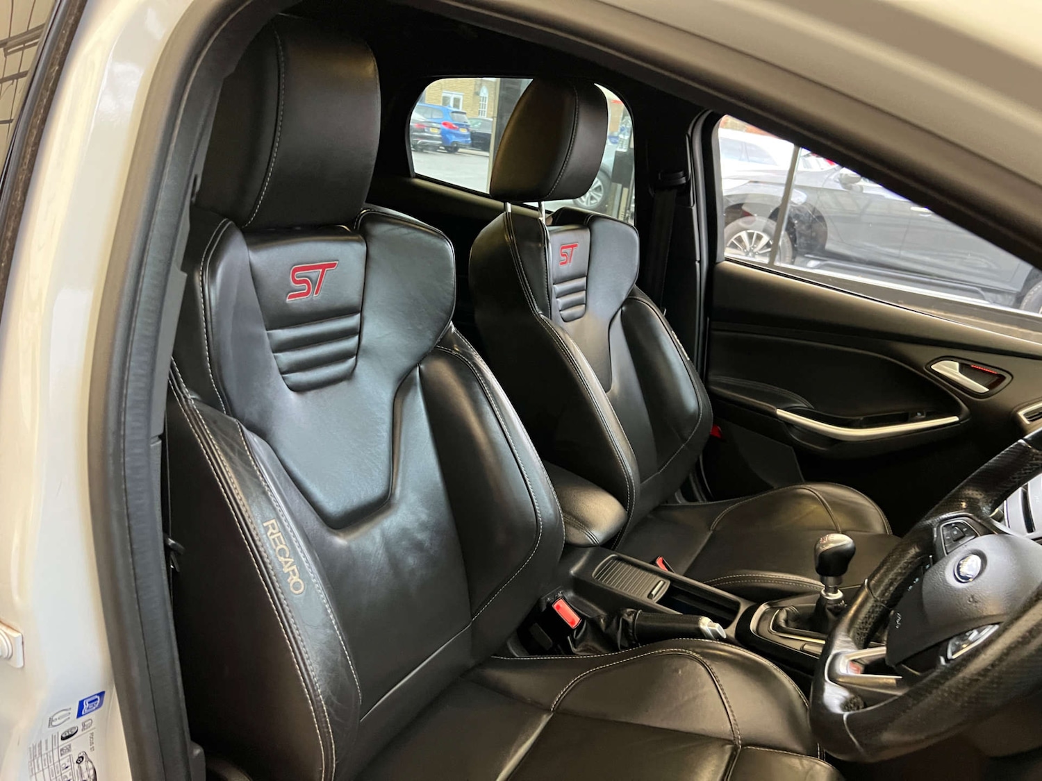 Used Ford Focus 2016 for sale - 76437889: Photo 8