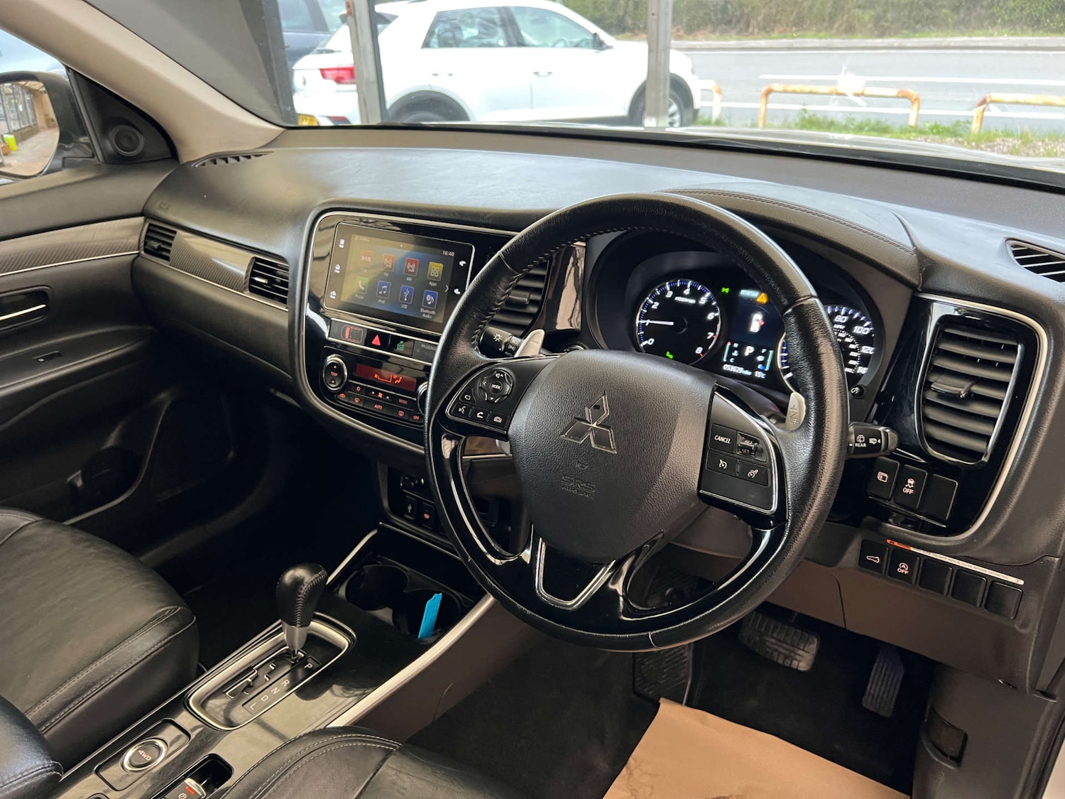 Used Mitsubishi Outlander 2019 for sale - 77991968: Photo 12