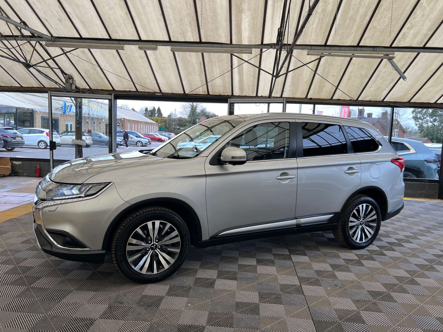 Used Mitsubishi Outlander 2019 for sale - 77991968: Photo 5