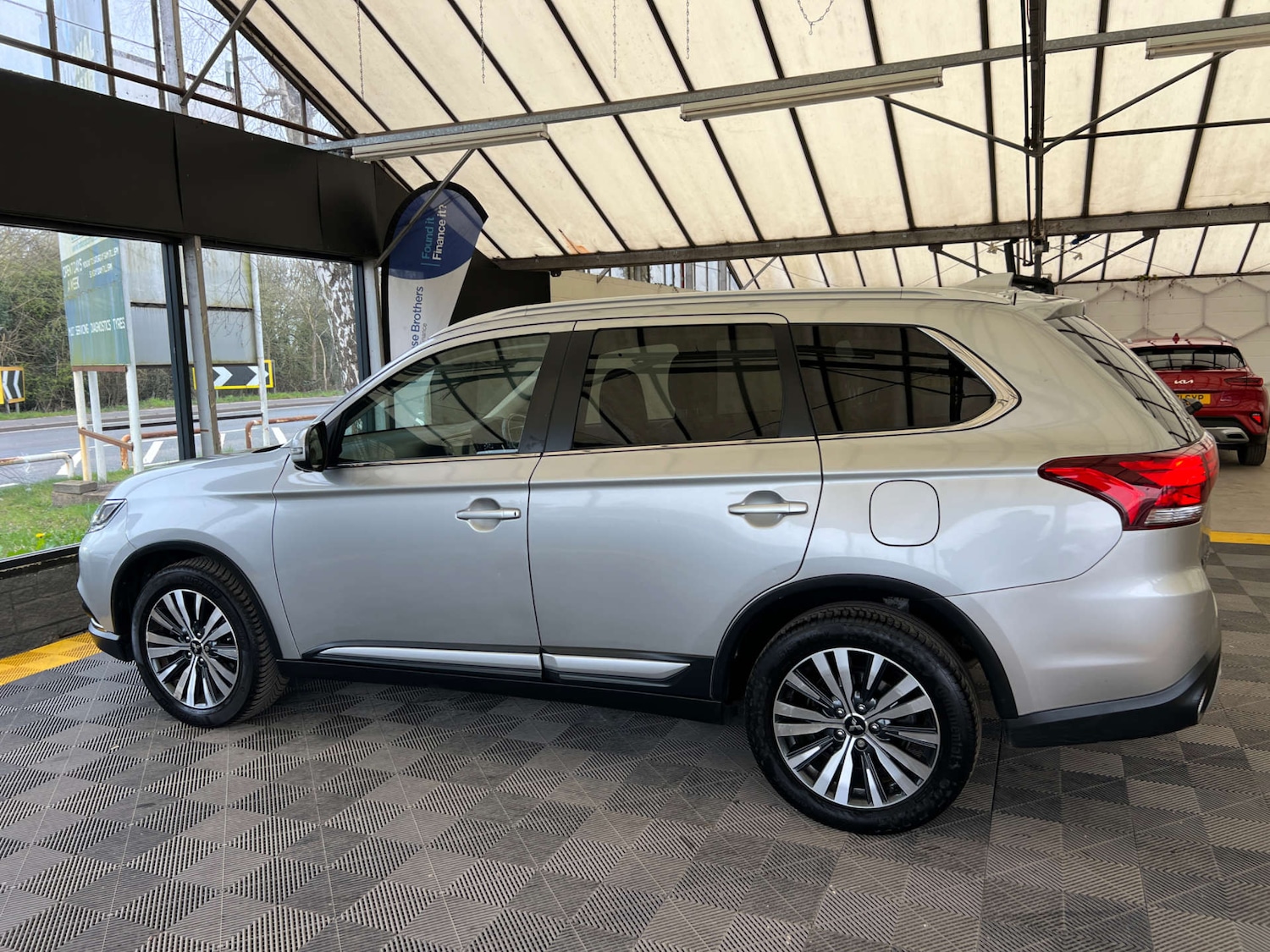 Used Mitsubishi Outlander 2019 for sale - 77991968: Photo 7