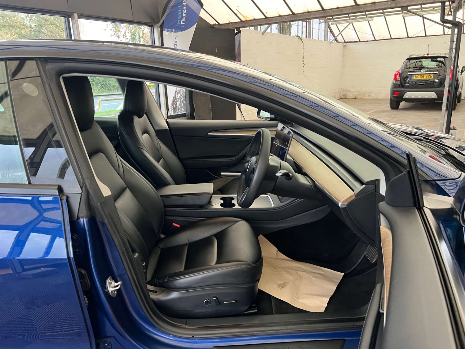 Used Tesla Model 3 2021 for sale - 76339959: Photo 10