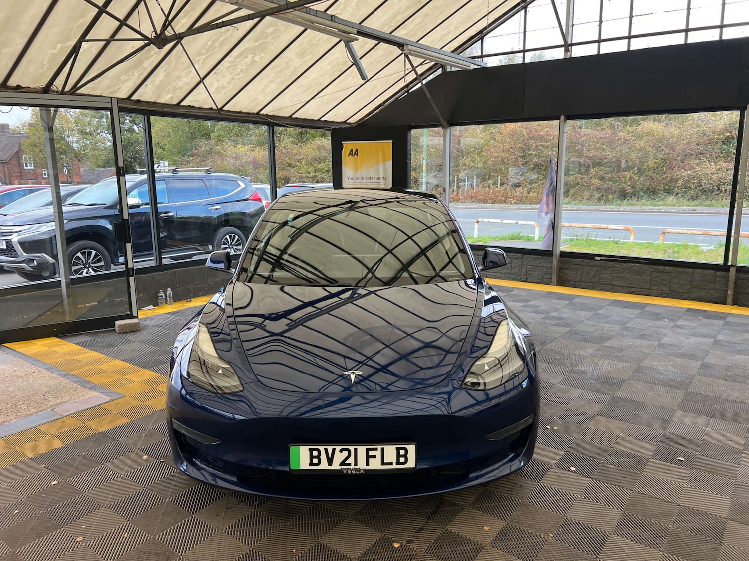 Used Tesla Model 3 2021 for sale - 76339959: Photo 3