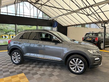 Used Volkswagen T-Roc 2020 for sale - 78559216: Photo