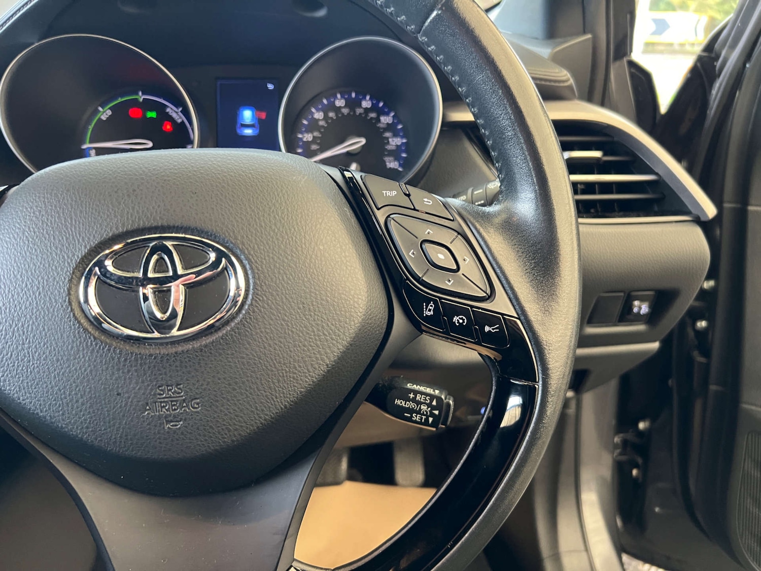 Used Toyota C-HR 2020 for sale - 76412628: Photo 17