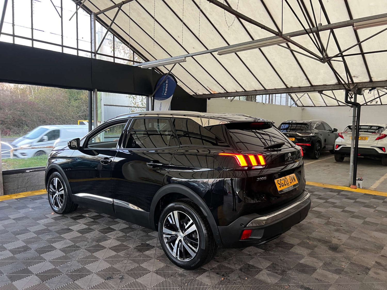 Used Peugeot 3008 2020 for sale - 76618119: Photo 5