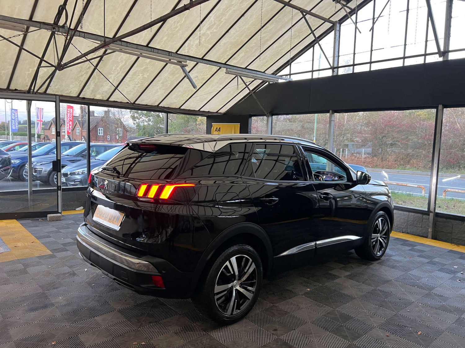 Used Peugeot 3008 2020 for sale - 76618119: Photo 8