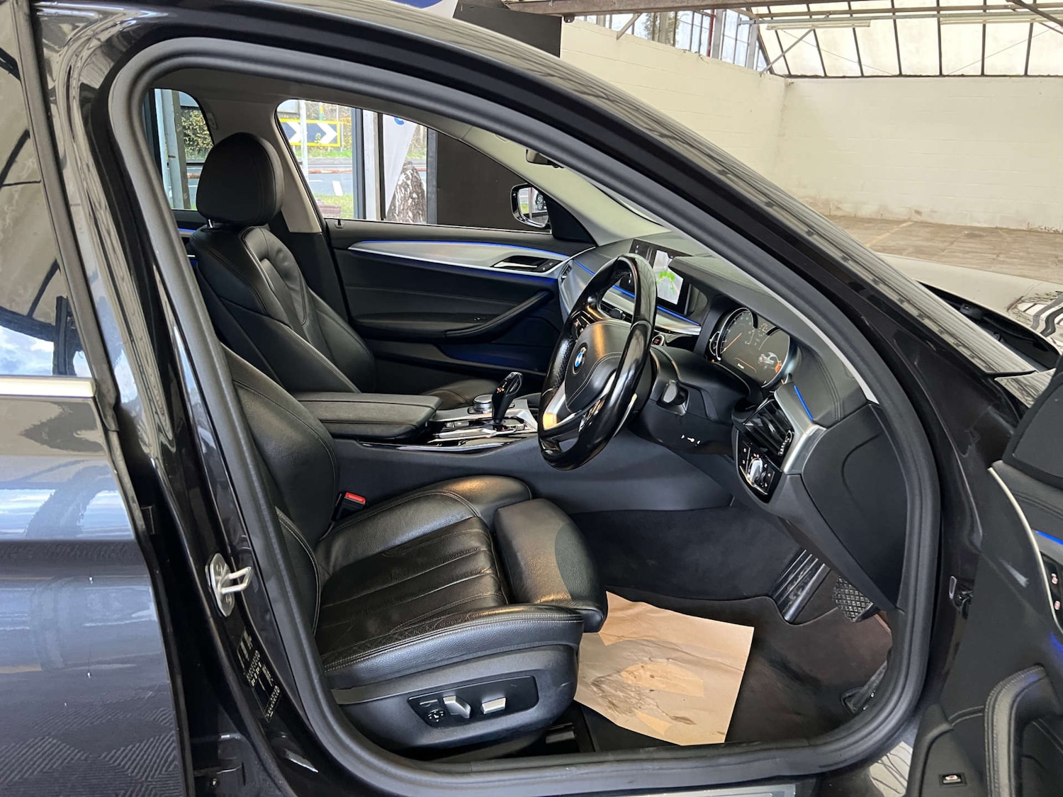 Used BMW 5 Series 2017 for sale - 76520348: Photo 8