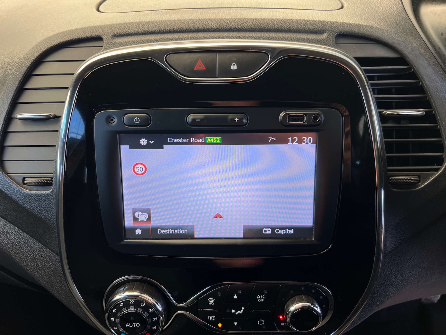 Used Renault Captur 2016 for sale - 77357541: Photo 19