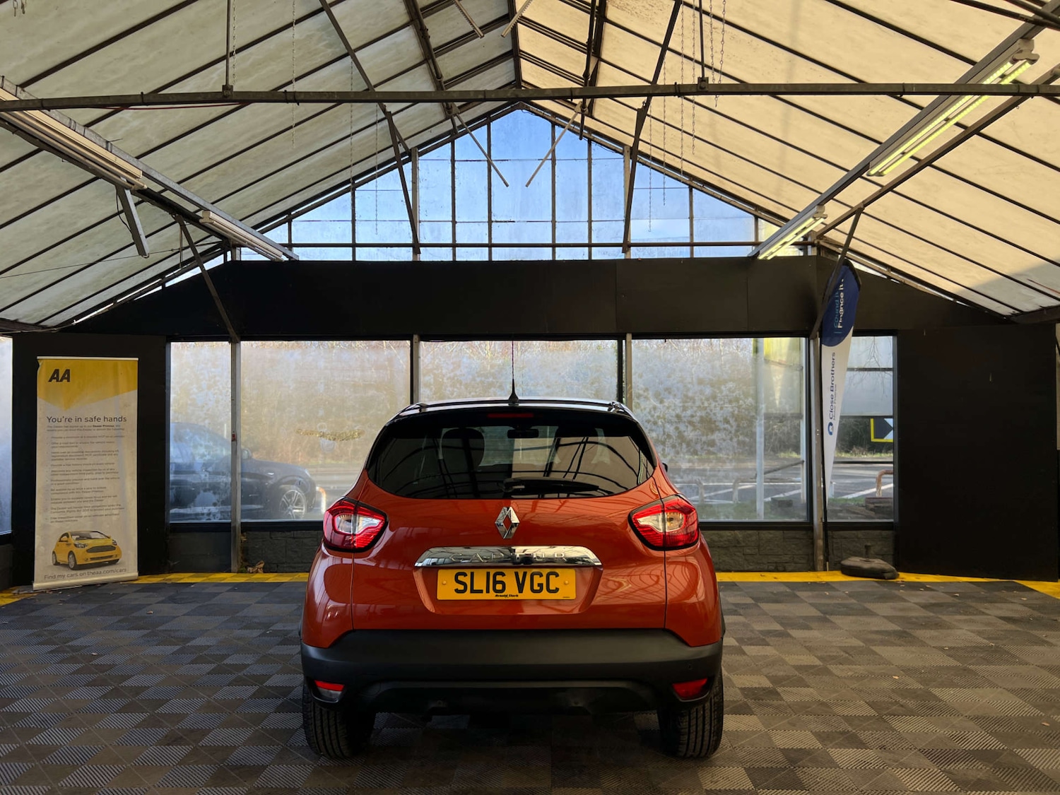 Used Renault Captur 2016 for sale - 77357541: Photo 8