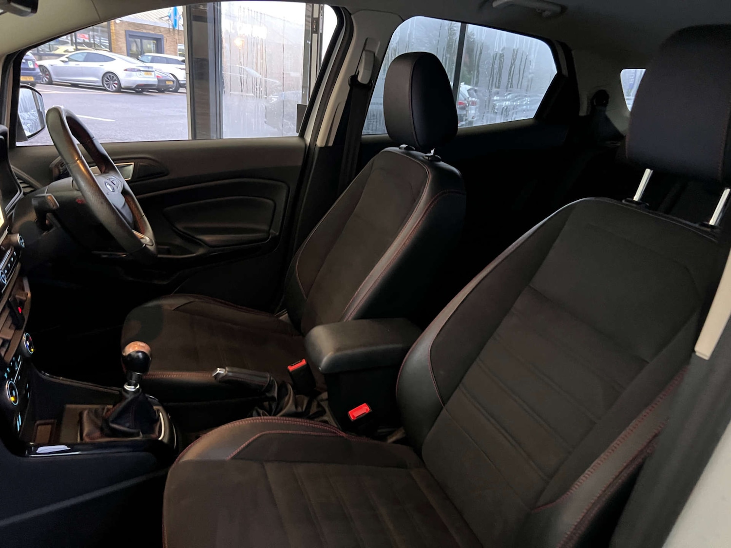 Used Ford Ecosport 2018 for sale - 77038510: Photo 18