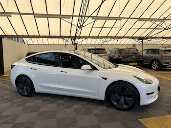 Used Tesla Model 3 2023 for sale - 79315218: Photo