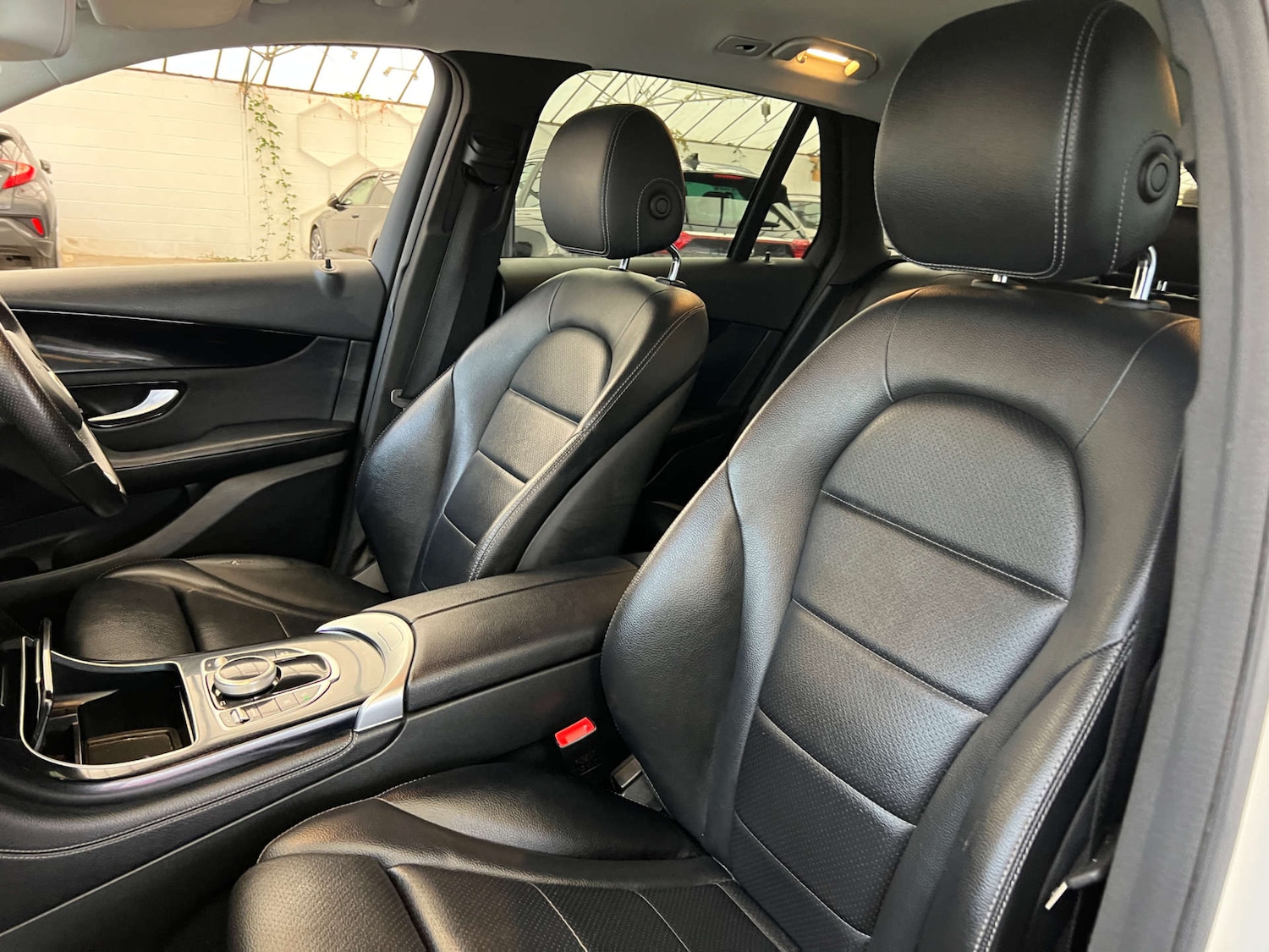 Used Mercedes-Benz GLC 2017 for sale - 76363971: Photo 24