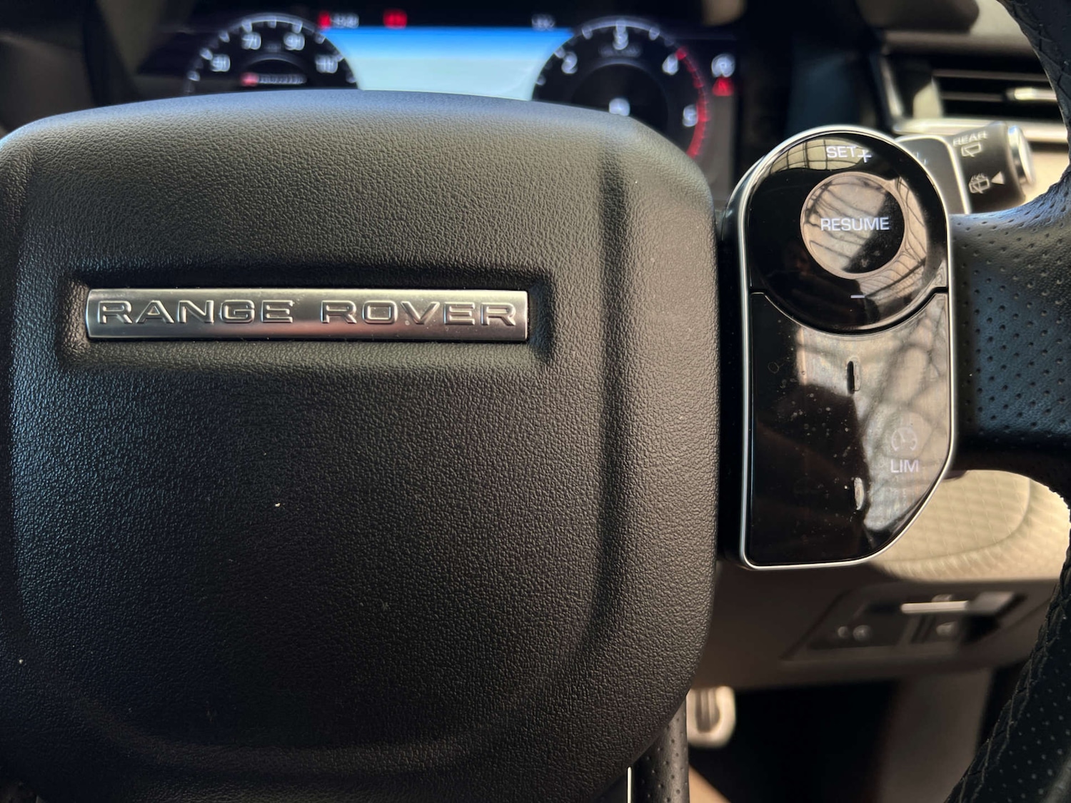 Used Land Rover Range Rover Velar 2018 for sale - 78155681: Photo 17