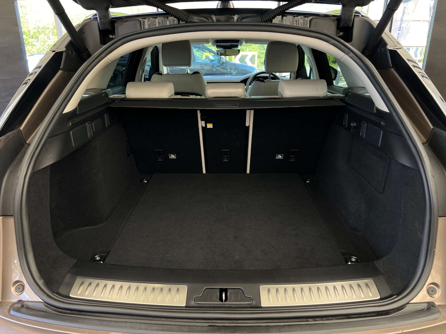 Used Land Rover Range Rover Velar 2018 for sale - 78155681: Photo 31