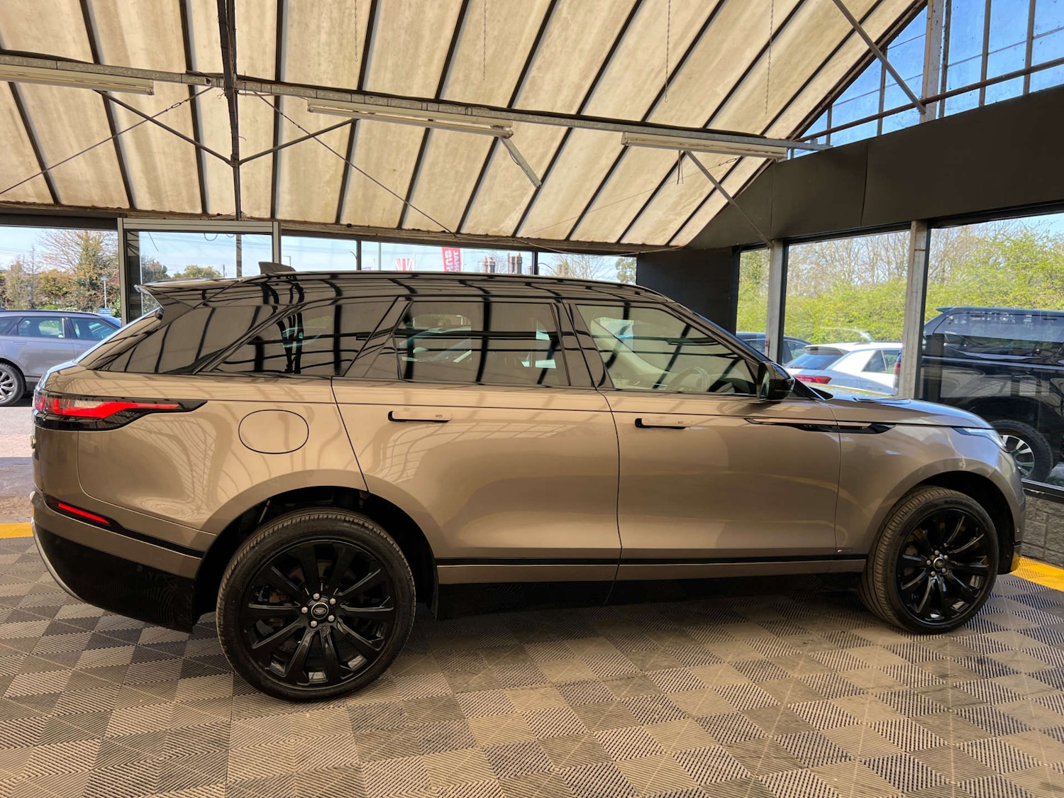 Used Land Rover Range Rover Velar 2018 for sale - 78155681: Photo 9