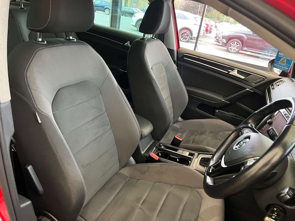 Used Volkswagen Golf 2019 for sale - 76231882: Photo 11