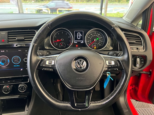 Used Volkswagen Golf 2019 for sale - 76231882: Photo 13