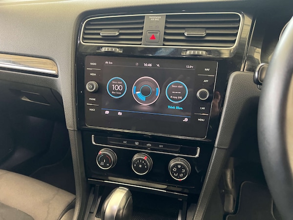 Used Volkswagen Golf 2019 for sale - 76231882: Photo 19
