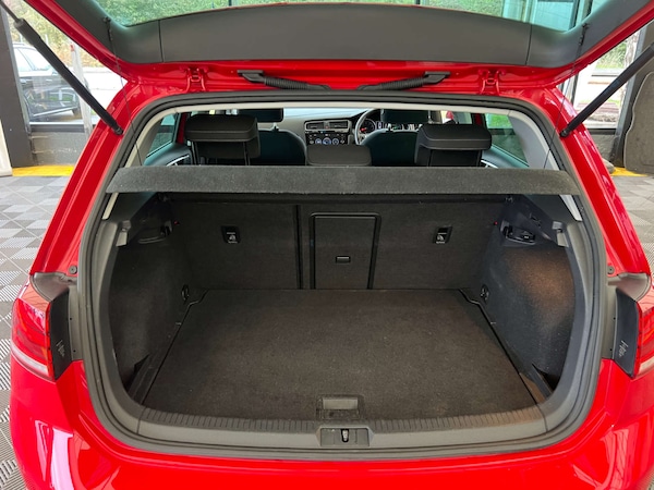 Used Volkswagen Golf 2019 for sale - 76231882: Photo 28