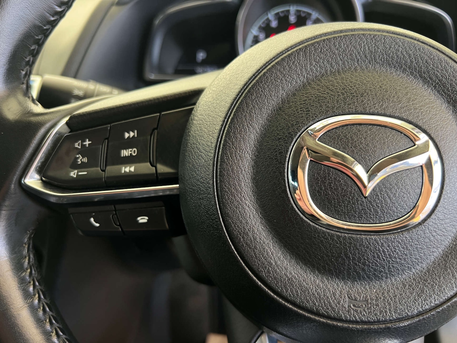 Used Mazda Mazda3 2018 for sale - 78025298: Photo 16