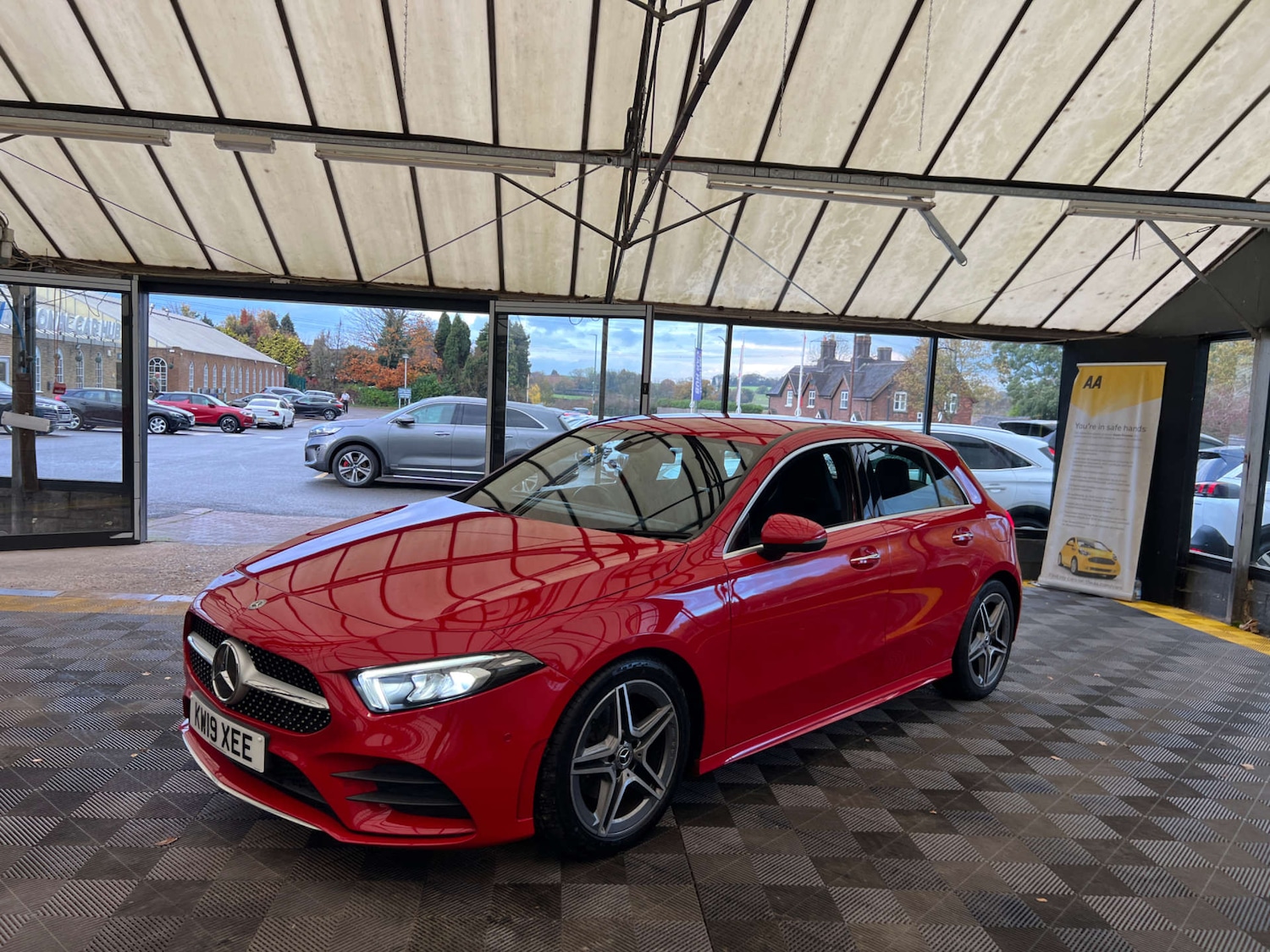 Used Mercedes-Benz A-Class 2019 for sale - 76520345: Photo 4