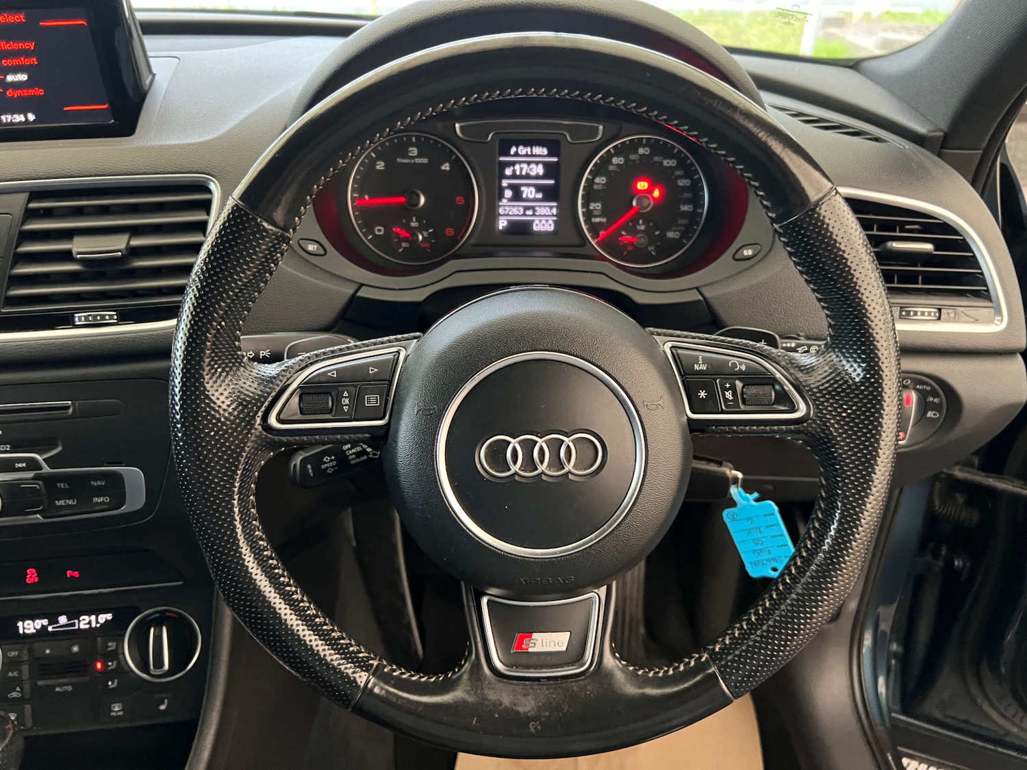 Used Audi Q3 2016 for sale - 76919184: Photo 11