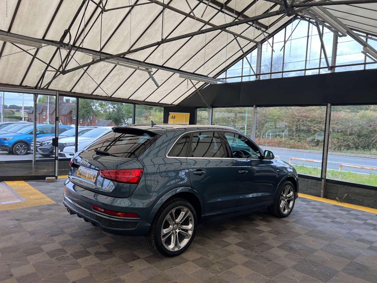 Used Audi Q3 2016 for sale - 76919184: Photo 7
