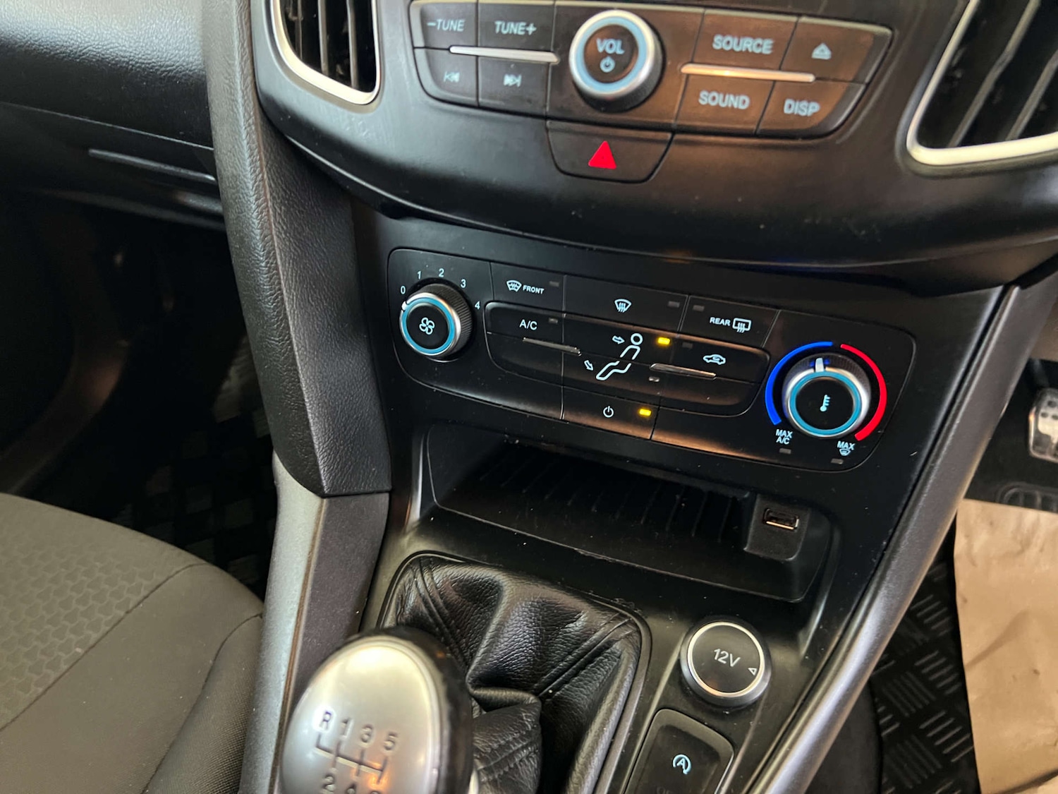 Used Ford Focus 2017 for sale - 76363980: Photo 13