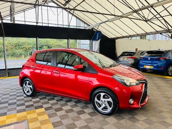 Used Toyota Yaris 2016 for sale - 75399699: Photo