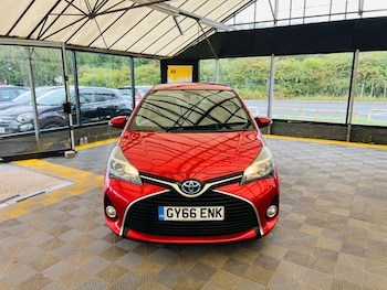 Used Toyota Yaris 2016 for sale - 75399699: Photo