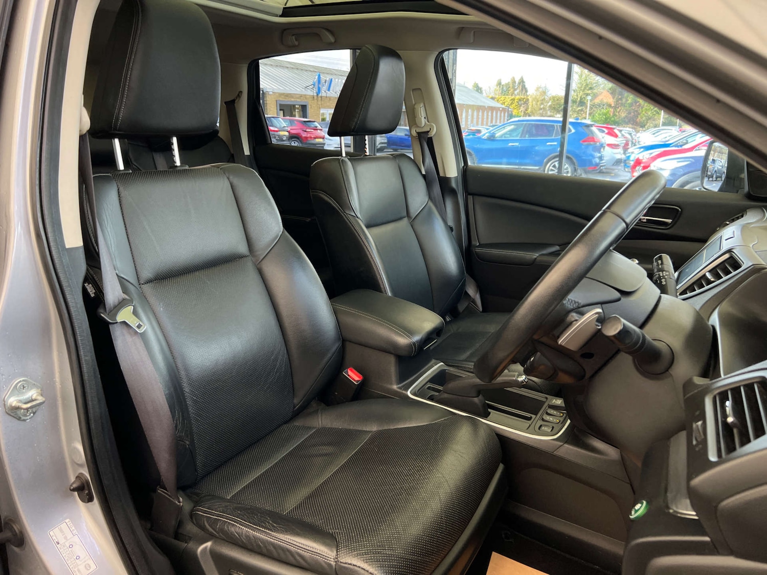 Used Honda CR-V 2016 for sale - 77628805: Photo 9