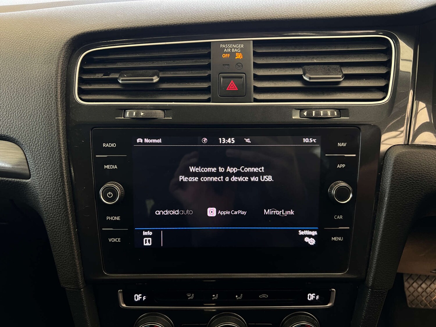 Used Volkswagen Golf 2020 for sale - 77821681: Photo 15