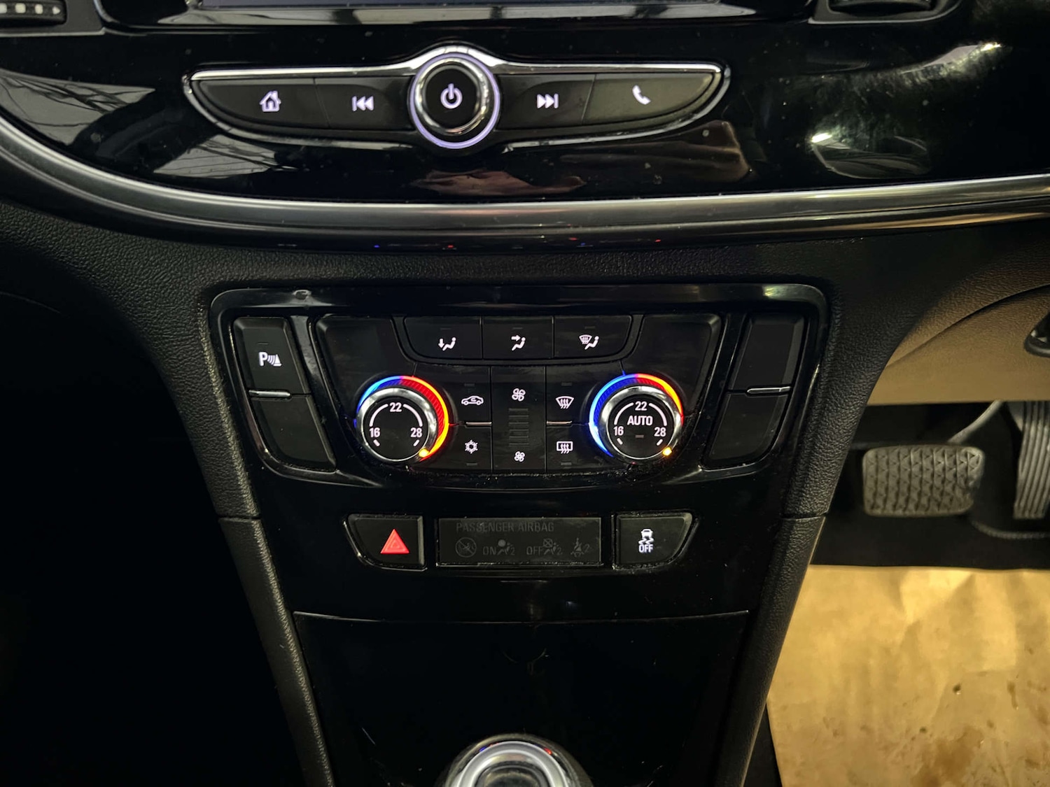 Used Vauxhall Mokka X 2018 for sale - 77326107: Photo 17