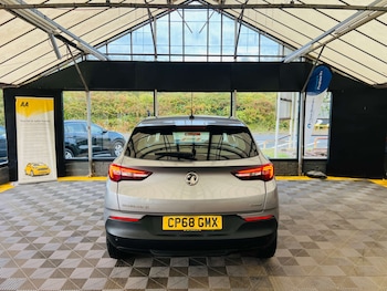 Used Vauxhall Grandland X 2018 for sale - 75739420: Photo