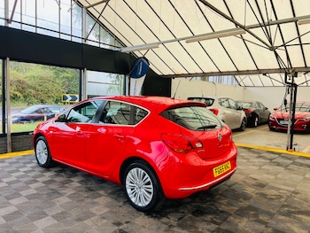 Used Vauxhall Astra 2015 for sale - 75779697: Photo