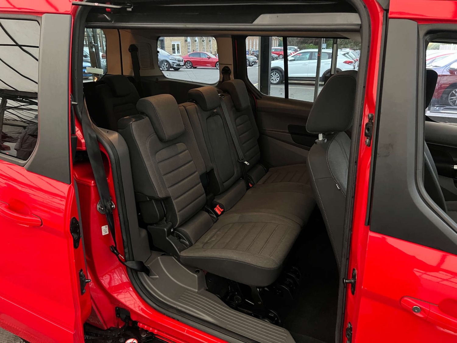 Used Ford Tourneo Connect 2020 for sale - 76339963: Photo 25