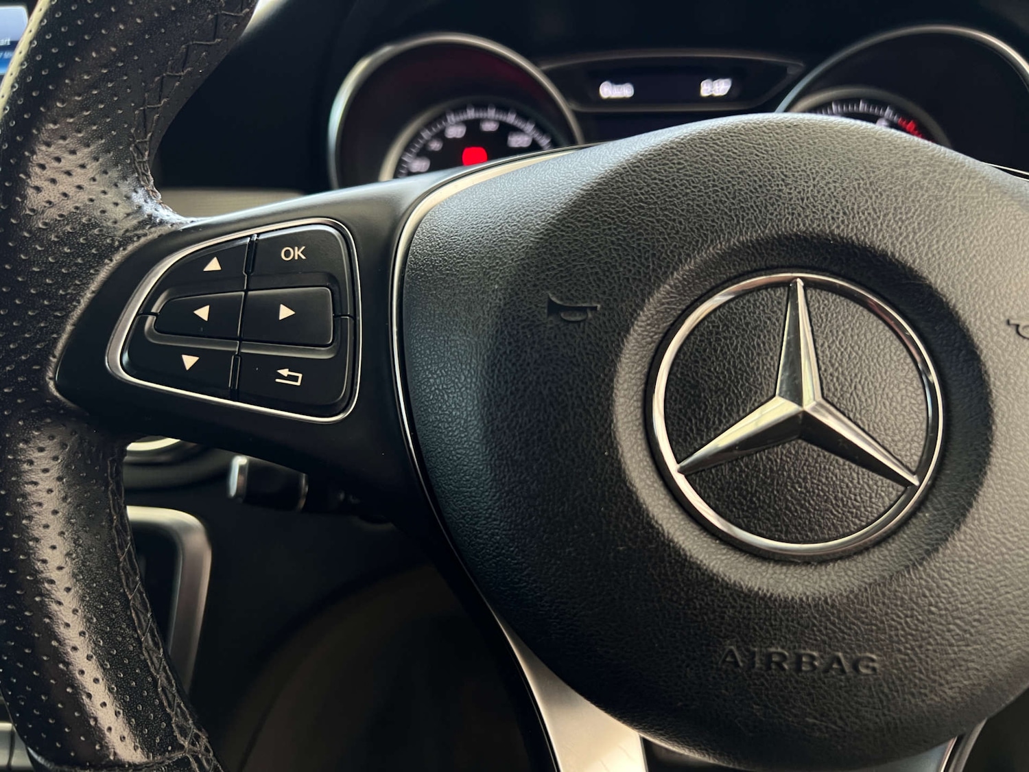 Used Mercedes-Benz GLA 2018 for sale - 77780888: Photo 15