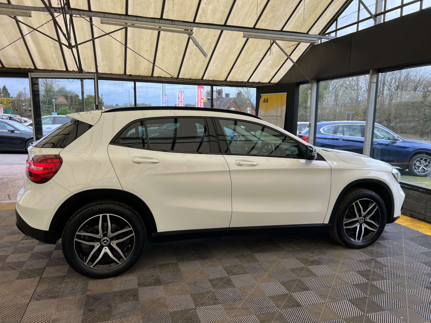 Used Mercedes-Benz GLA 2018 for sale - 77780888: Photo 9