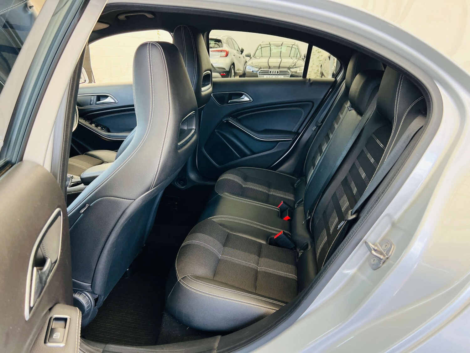 Used Mercedes-Benz A-Class 2018 for sale - 75956112: Photo 27