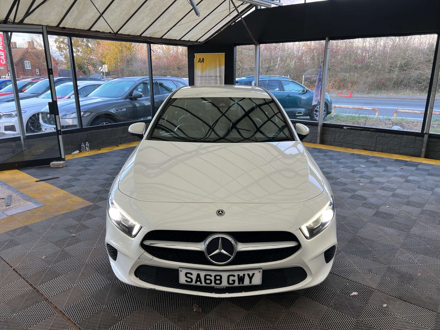 Used Mercedes-Benz A-Class 2018 for sale - 77094982: Photo 2