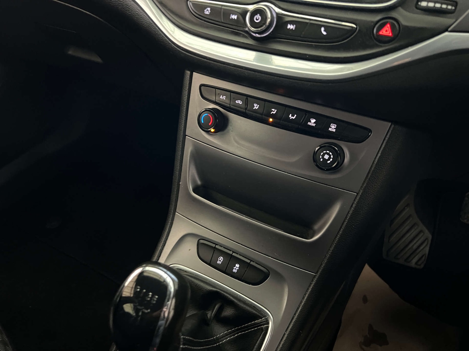 Used Vauxhall Astra 2016 for sale - 77023559: Photo 17