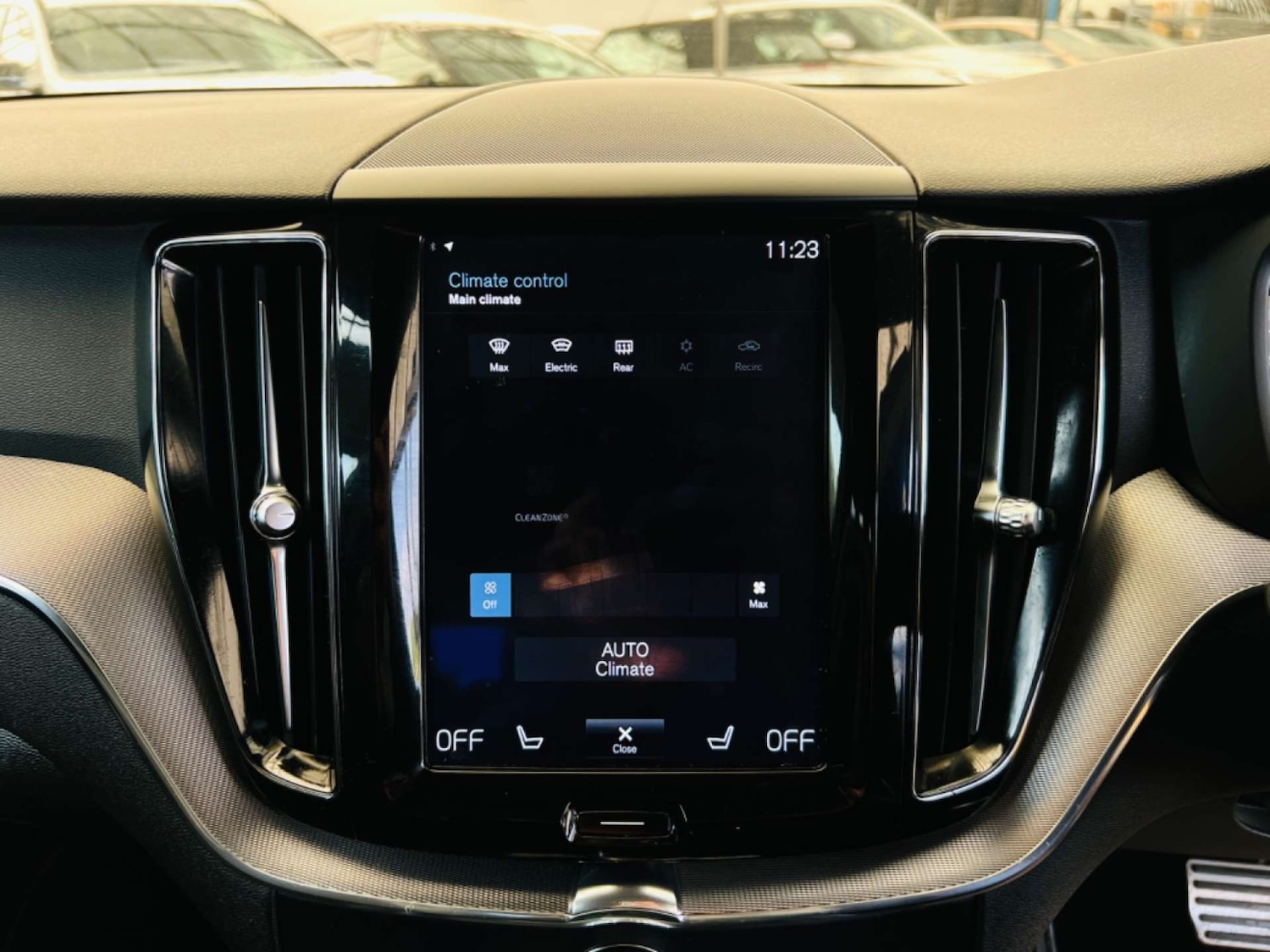 Used Volvo XC60 2017 for sale - 76402687: Photo 24