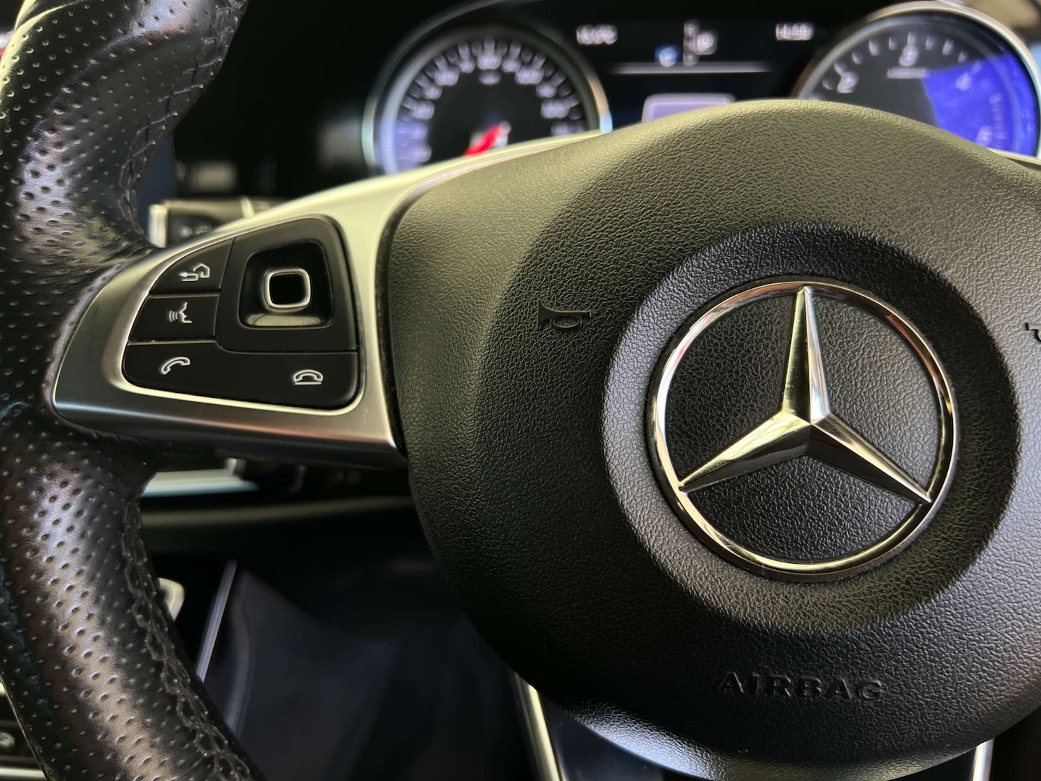 Used Mercedes-Benz E Class 2018 for sale - 77979870: Photo 15
