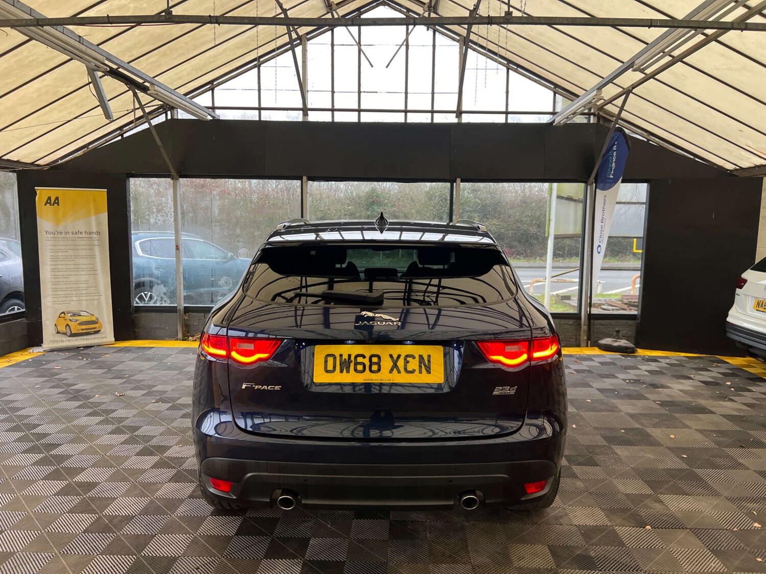 Used Jaguar F-Pace 2019 for sale - 77431845: Photo 6